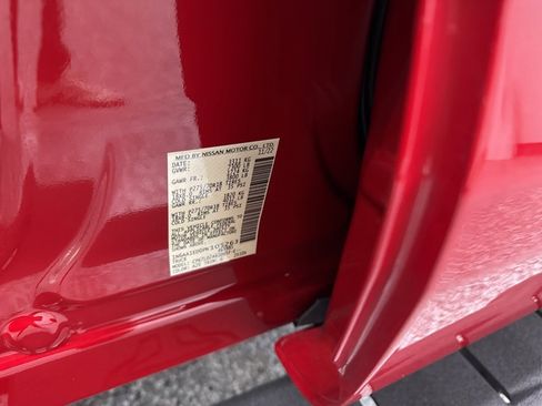 Used 2023 Nissan Titan PRO-4X w/ Pro-4x Convenience Package image 37