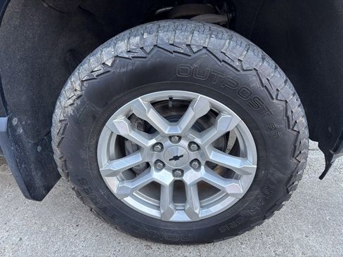 Used 2022 Chevrolet Silverado 1500 RST image 13