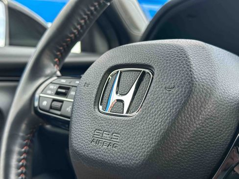 Certified 2023 Honda HR-V Sport image 30