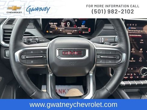 Used 2025 GMC Acadia Elevation image 16