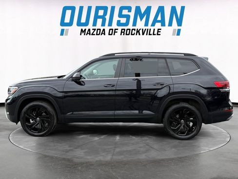 Used 2023 Volkswagen Atlas SE w/ Panoramic Sunroof Package image 3