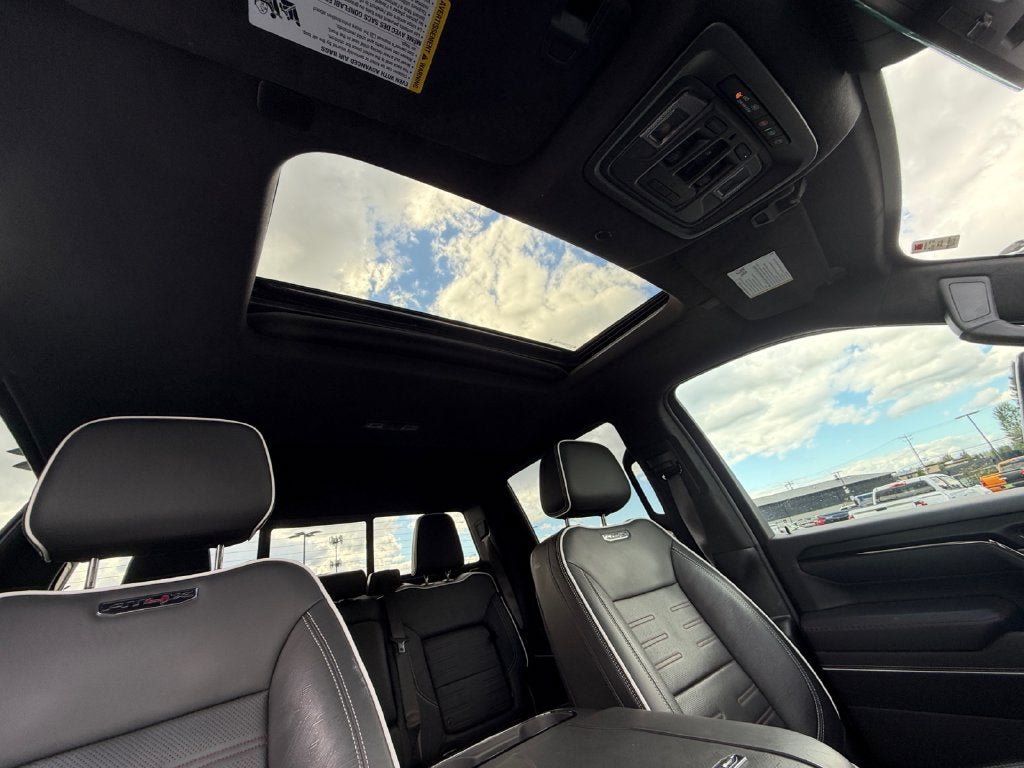 Used 2025 GMC Sierra 2500 AT4X AWD/4WD image 28