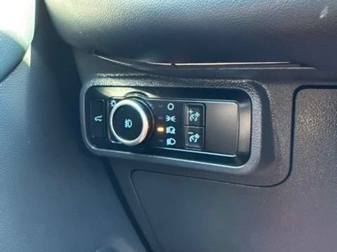 Certified 2025 Ford Explorer ST-Line w/ Premium Package AWD/4WD image 20