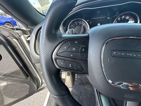 Used 2023 Dodge Challenger R/T image 19