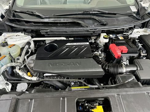 Used 2023 Nissan Rogue SV FWD image 32