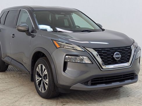 Used 2022 Nissan Rogue SV image 7