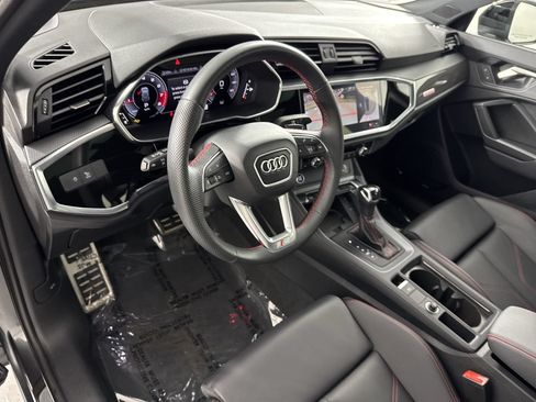 Used 2025 Audi Q3 2.0T Premium Plus w/ Premium Plus Package AWD/4WD image 9