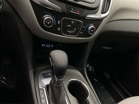 Used 2023 Chevrolet Equinox LS w/ LS Convenience Package image 30