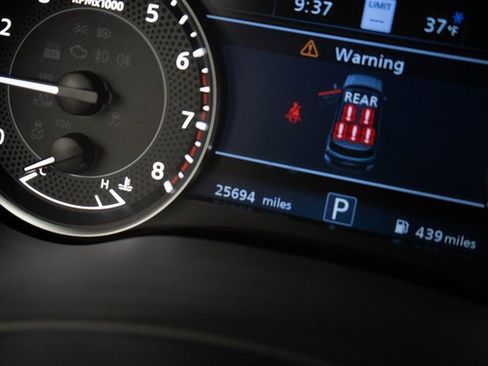 Used 2024 Nissan Armada Platinum w/ Captain's Chairs Package image 31