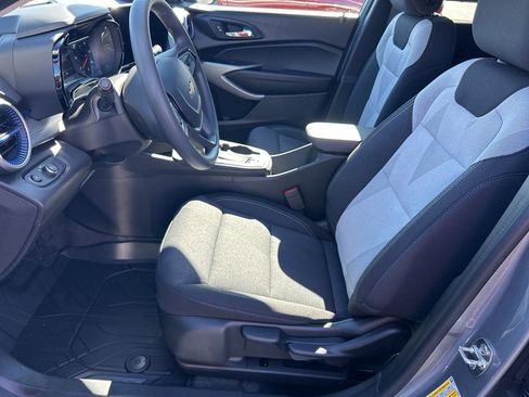 New 2026 Chevrolet Trax LS w/ LS Convenience Package image 11
