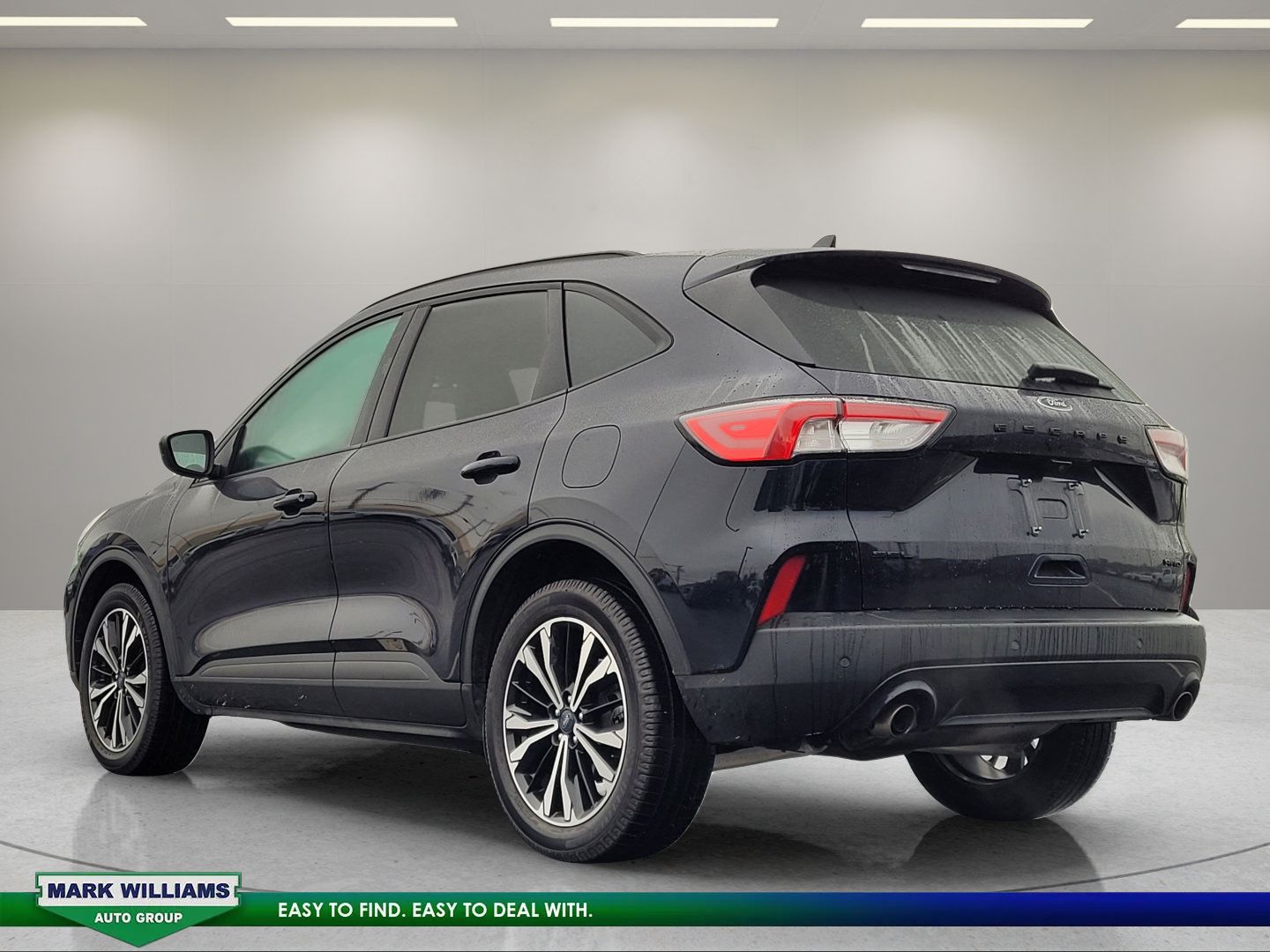 Used 2021 Ford Escape SEL w/ SEL Stealth AWD Package image 6