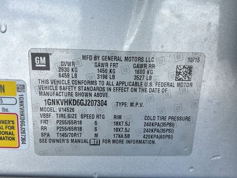 Used 2016 Chevrolet Traverse LT image 24