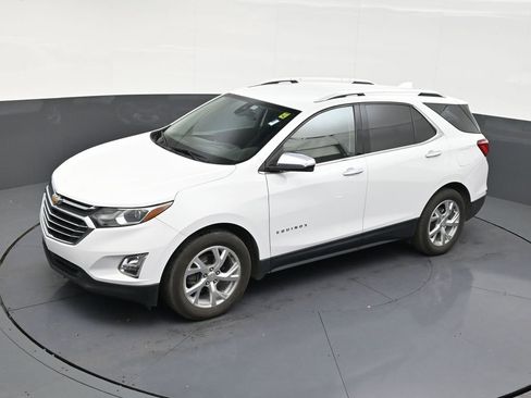 Used 2020 Chevrolet Equinox Premier image 12