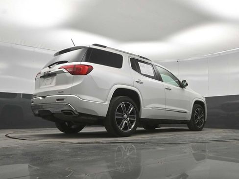 Used 2019 GMC Acadia Denali w/ Technology Package AWD/4WD image 31