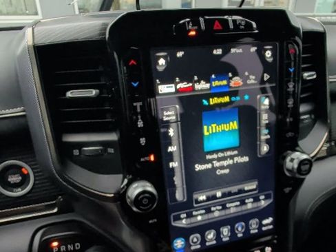 Used 2021 RAM 1500 Limited image 2