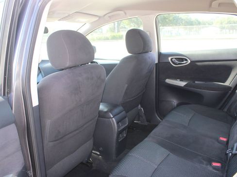 Used 2013 Nissan Sentra SR FWD image 15
