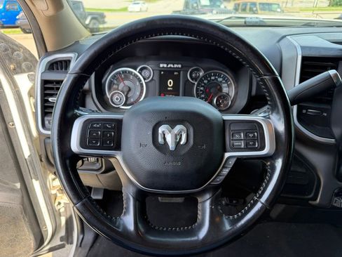 Used 2020 RAM 2500 Big Horn w/ Level 1 Equipment Group AWD/4WD image 16