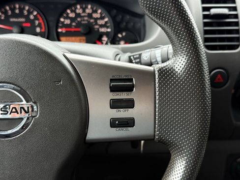 Used 2011 Nissan Xterra X AWD/4WD image 34