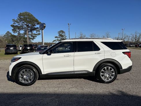 New 2026 Ford Explorer Platinum RWD image 1