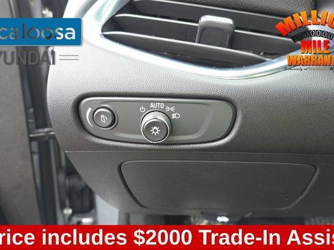 Used 2024 Chevrolet Malibu LT FWD image 13