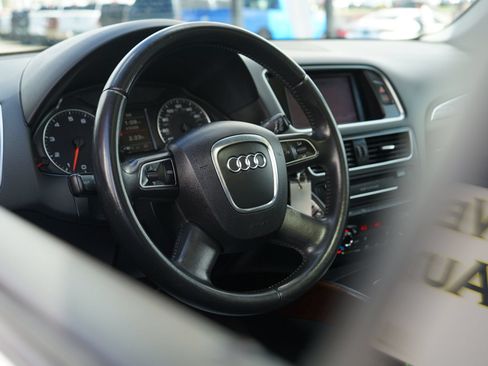 Used 2010 Audi Q5 3.2 Premium Plus AWD/4WD image 11