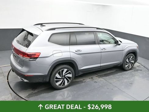Used 2024 Volkswagen Atlas SE AWD/4WD image 14