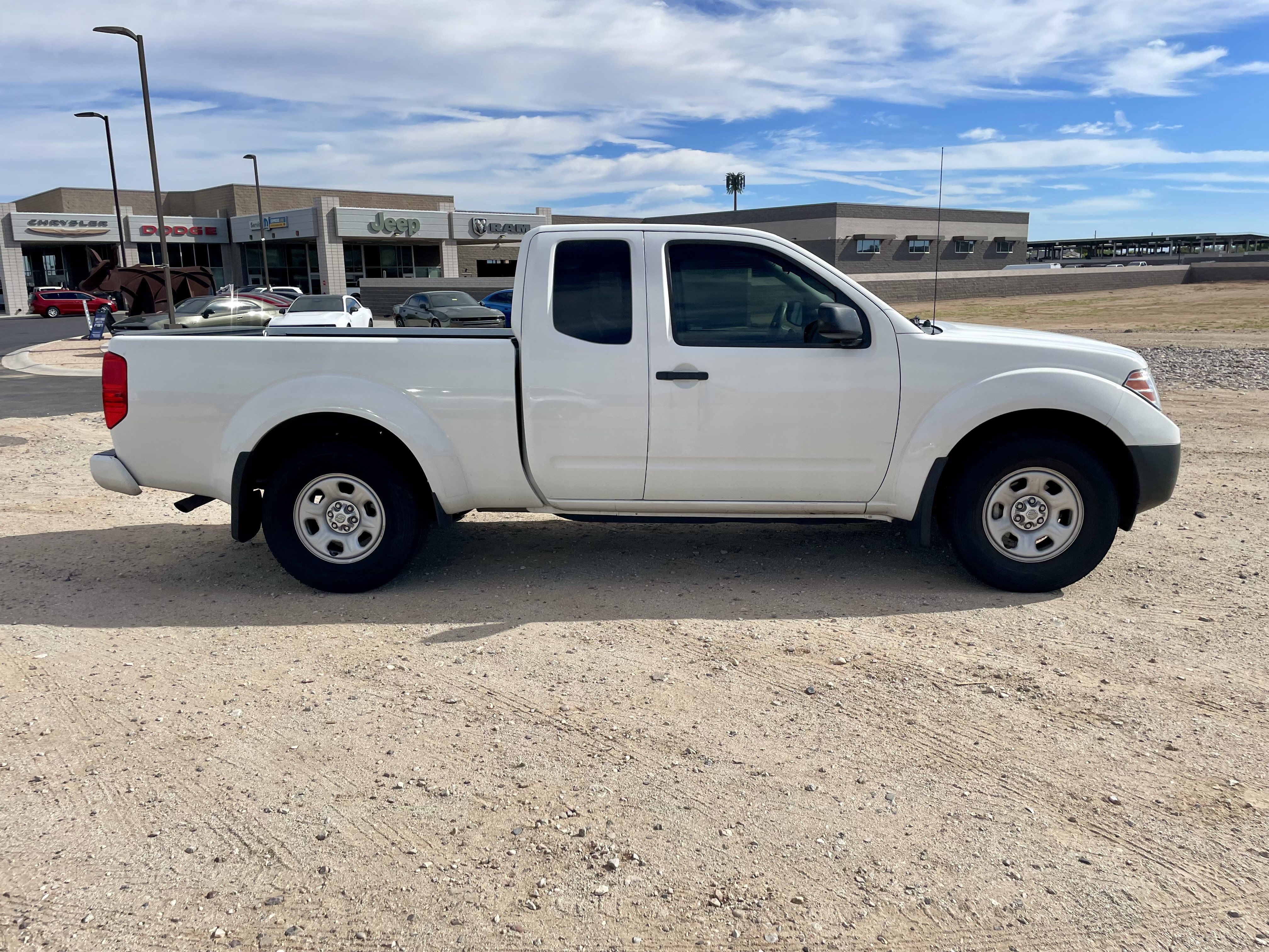 Used 2020 Nissan Frontier S RWD image 6