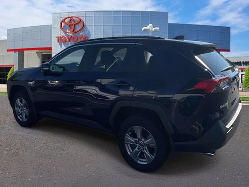 Used 2025 Toyota RAV4 XLE FWD image 6