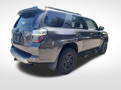 Used 2019 Toyota 4Runner TRD Off-Road Premium AWD/4WD image 4