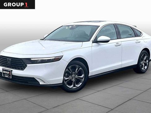 Used 2023 Honda Accord EX image 1