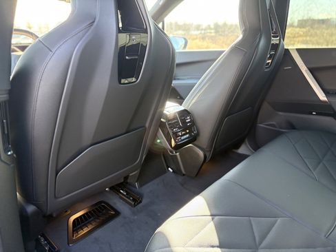 Used 2025 BMW iX xDrive50 w/ Sport Package image 20