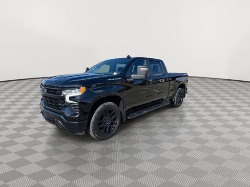 Used 2024 Chevrolet Silverado 1500 RST w/ Max Trailering Package AWD/4WD image 4