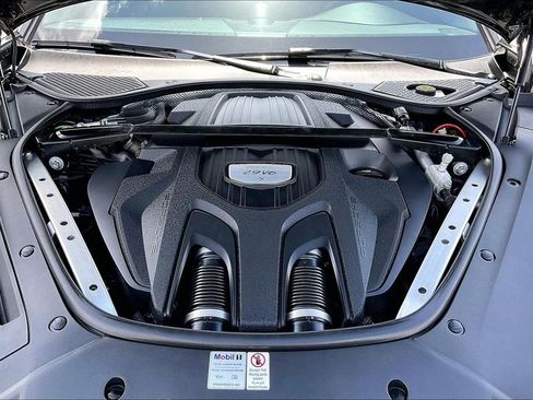 Used 2021 Porsche Panamera 4S image 30