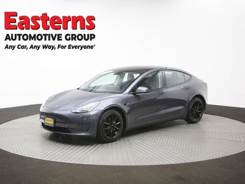 Used 2023 Tesla Model 3 Standard Range image 52