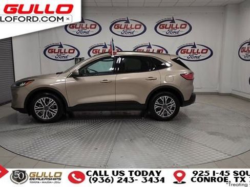 Used 2020 Ford Escape SEL image 5