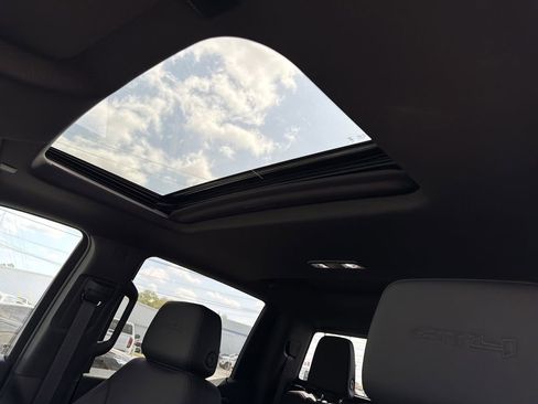 New 2026 GMC Sierra 1500 AT4 w/ Technology Package image 15