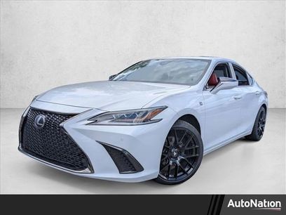 Used 2019 Lexus ES 350 F Sport w/ Accessory Package 2