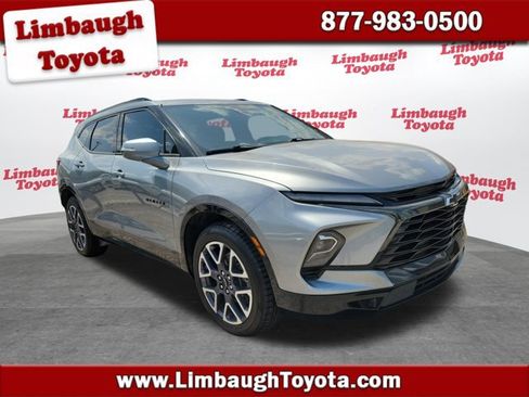 Used 2023 Chevrolet Blazer RS w/ Enhanced Convenience Package FWD image 1