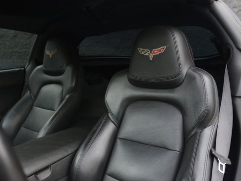 Used 2013 Chevrolet Corvette Grand Sport w/ 3LT Preferred Equipment Group image 5