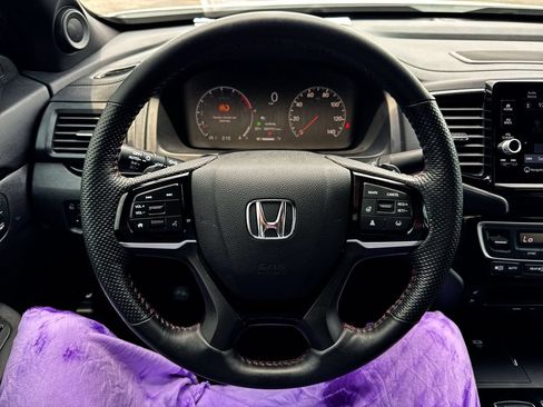 Used 2024 Honda Ridgeline Black Edition image 14