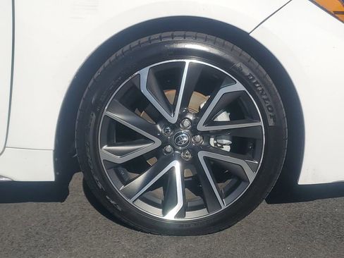 Used 2022 Toyota Corolla XSE image 7