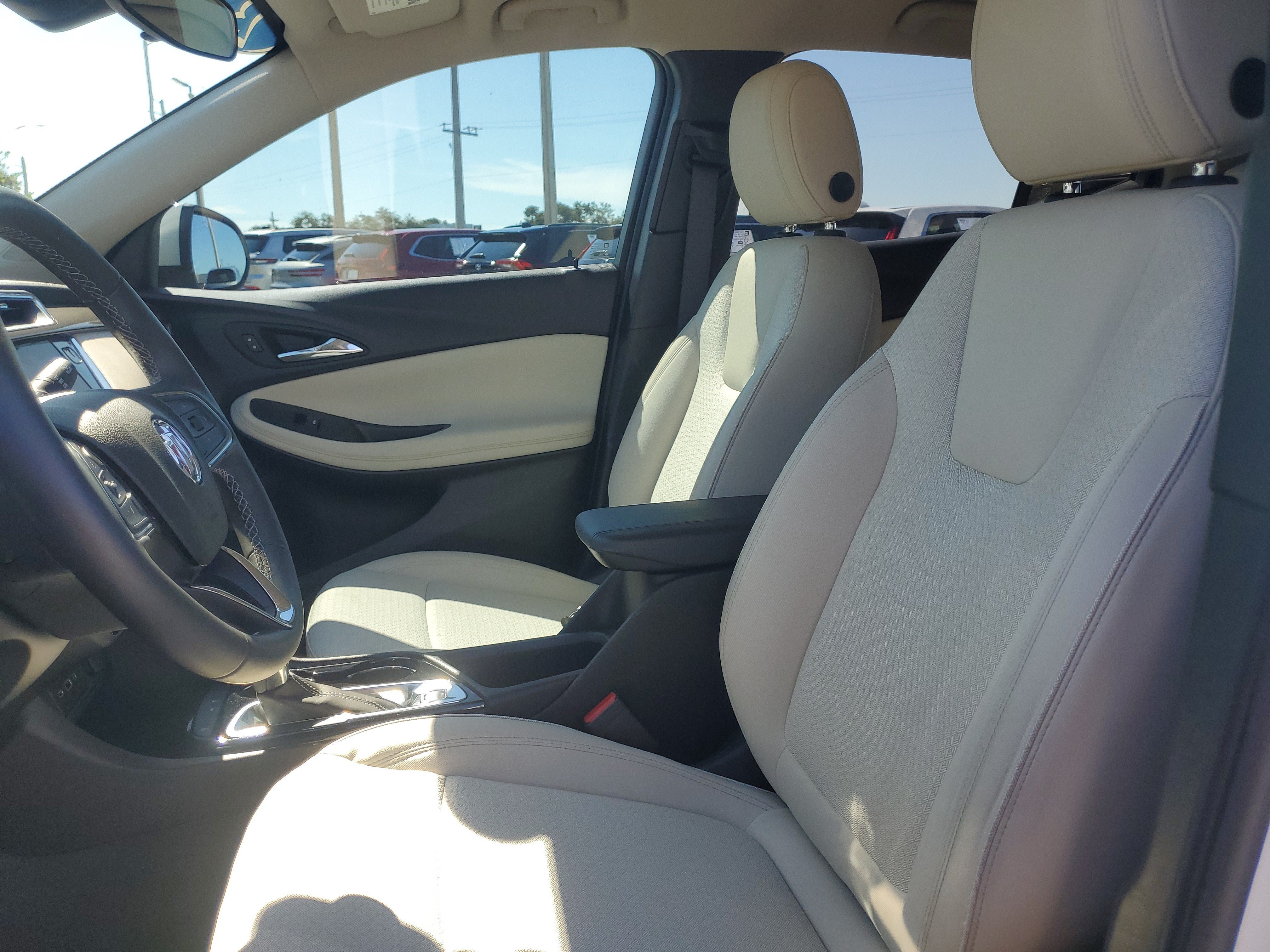 Used 2023 Buick Encore GX Preferred w/ Cold Weather Comfort Package FWD image 20