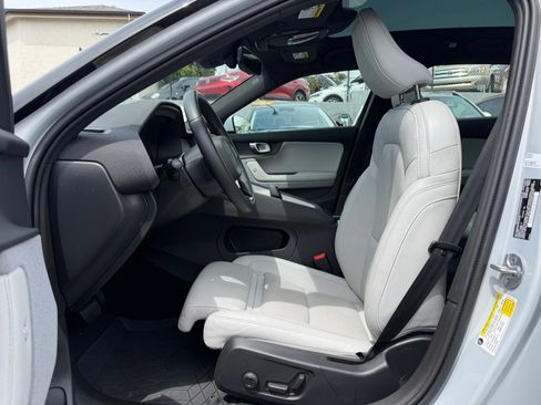 Used 2023 Polestar Polestar 2 w/ Pilot Pack image 10