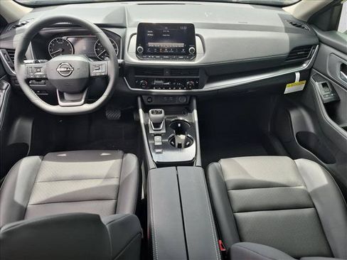 New 2026 Nissan Rogue Dark Armor FWD image 13
