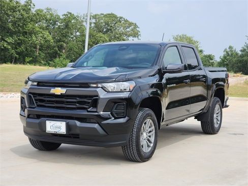 New 2025 Chevrolet Colorado LT w/ Advanced Trailering Package image 3