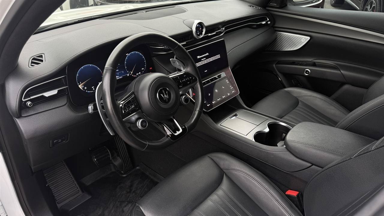 Used 2023 Maserati Grecale GT AWD/4WD image 29