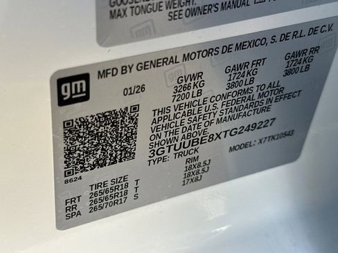 New 2026 GMC Sierra 1500 SLE image 22