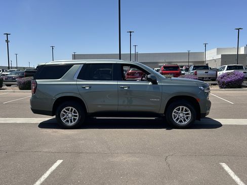 Used 2024 Chevrolet Tahoe LT AWD/4WD image 5
