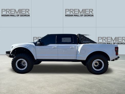 Used 2019 Ford F350 Lariat w/ Lariat Ultimate Package image 8