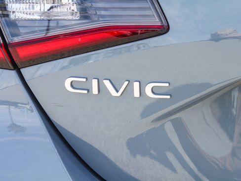 Certified 2024 Honda Civic Sport image 11